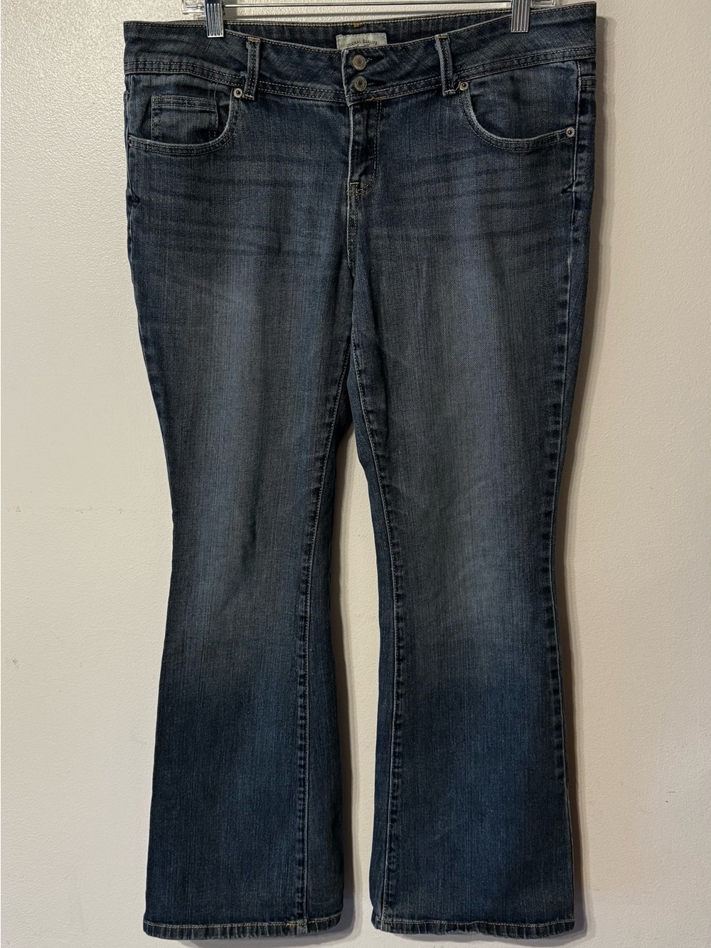 Aéropostale Hailey Flare Jeans Women’s 13/14 Regular Y2K Low Rise Denim